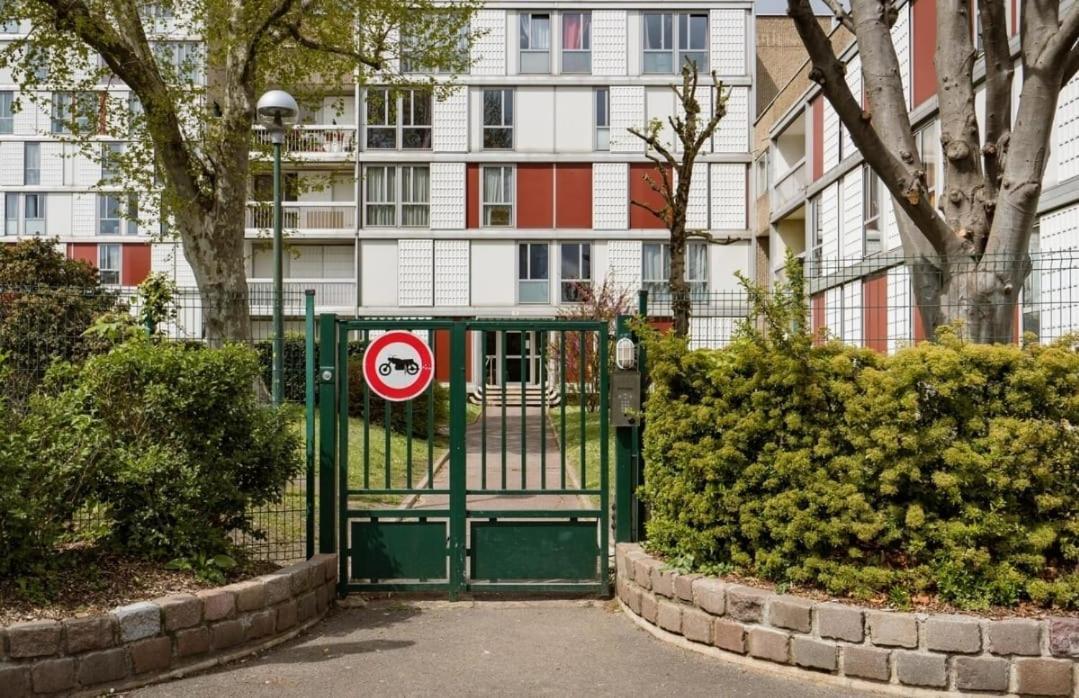 Chambre D'Hote Chez Marie-Jeanne Pierrefitte-sur-Seine Dış mekan fotoğraf